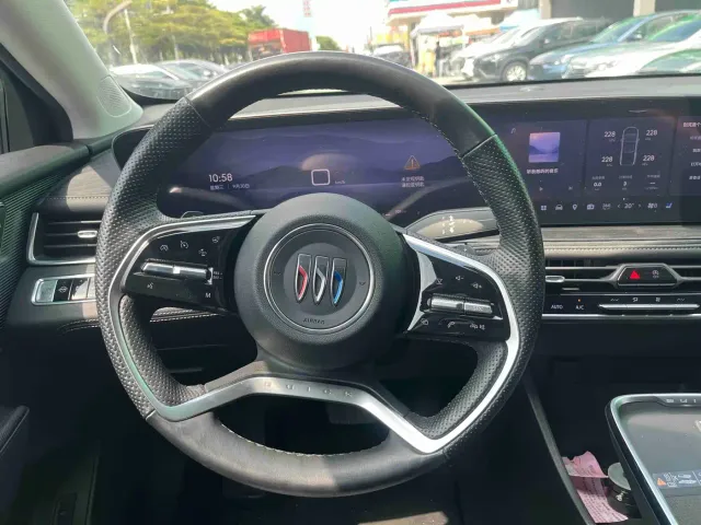 Buick LaCrosse — Фото автомобиля 16