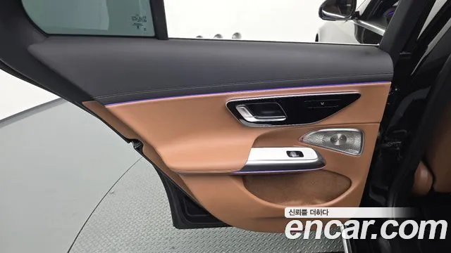 Mercedes-Benz E-Class W214 — Фото автомобиля 14