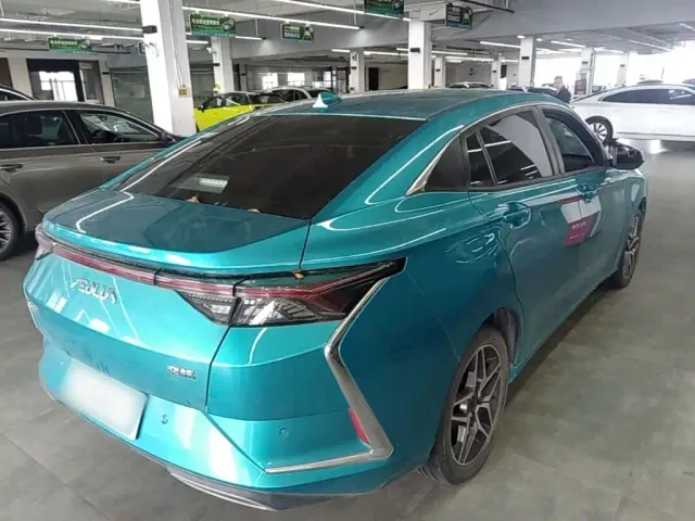 Dongfeng Aeolus Yixuan 2021 230T Auto Shadow Chaser Edition — Фото автомобиля 6