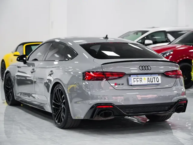 Audi RS 5 — Фото автомобиля 3