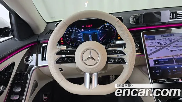 Mercedes-Benz S-Class — Фото автомобиля 13