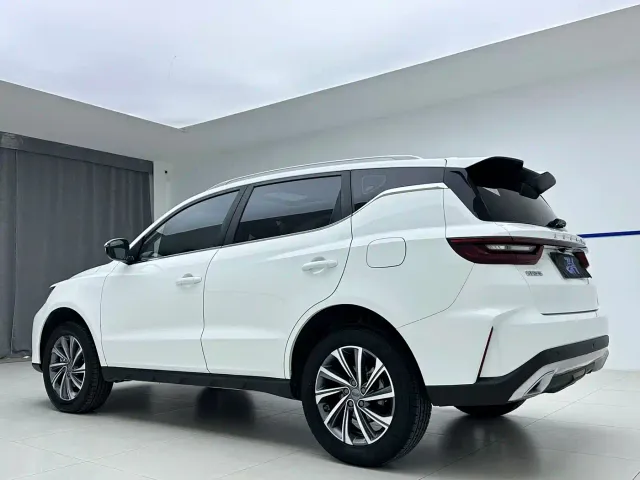 Geely Vision X6 — Фото автомобиля 4