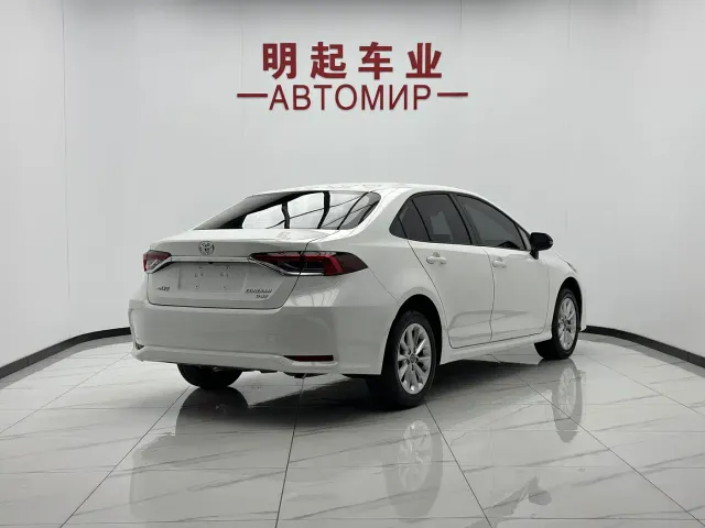 Toyota Corolla — Фото автомобиля 7
