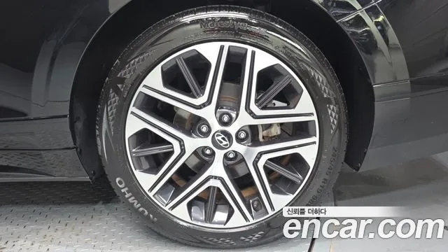 Hyundai Grandeur GN7 — Фото автомобиля 6