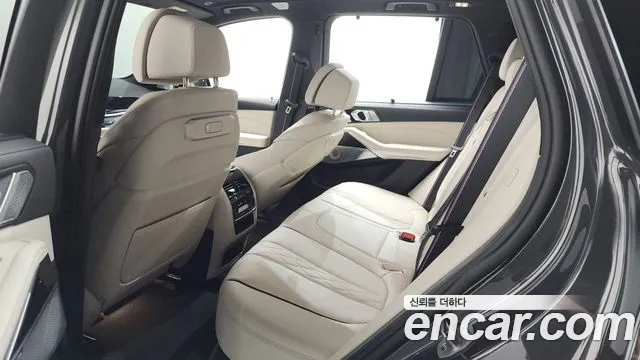 BMW X5 xDrive 40i M Sport Pro Special Edition — Фото автомобиля 11