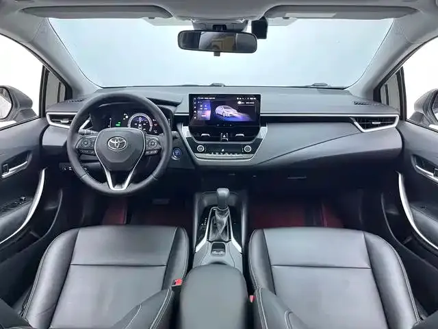 Toyota Corolla — Фото автомобиля 8