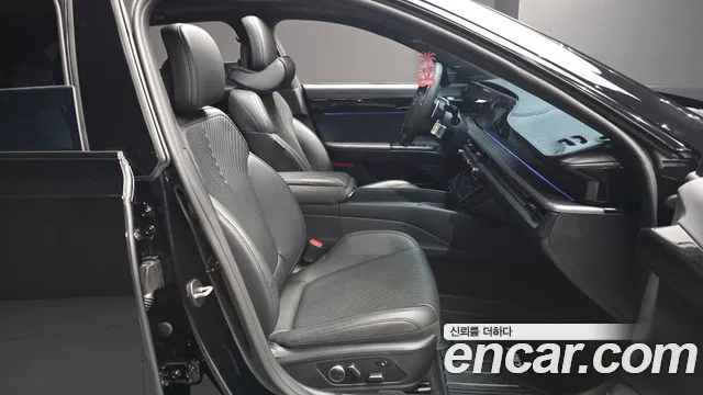 Hyundai Grandeur Grandeur (GN7) 3.5 Бензин 4WD — Фото автомобиля 9