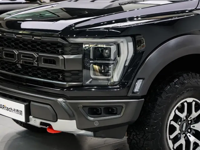 Ford F-150 Raptor — Фото автомобиля 8
