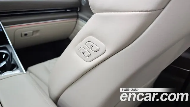 Genesis GV80 2.5T Бензин AWD — Фото автомобиля 29