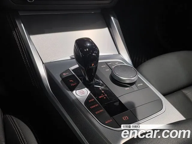 BMW 4 Series G22 — Фото автомобиля 9