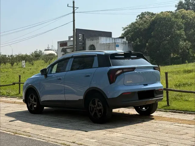 Geely Geometry E Firefly — Фото автомобиля 4