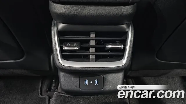 Hyundai Grandeur GN7 — Фото автомобиля 30