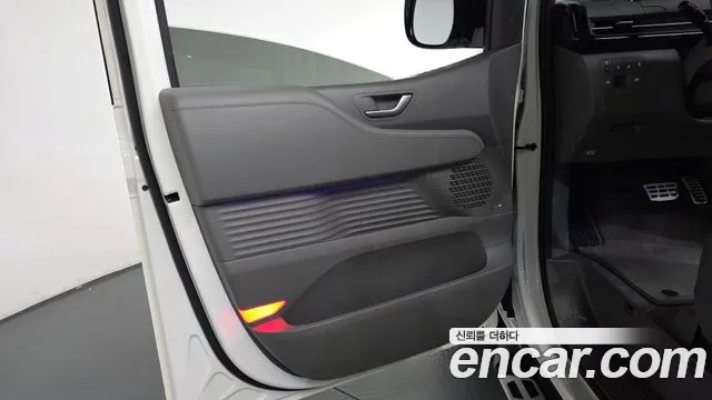 Hyundai Staria — Фото автомобиля 14