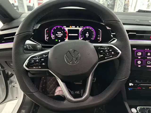 Volkswagen CC — Фото автомобиля 5