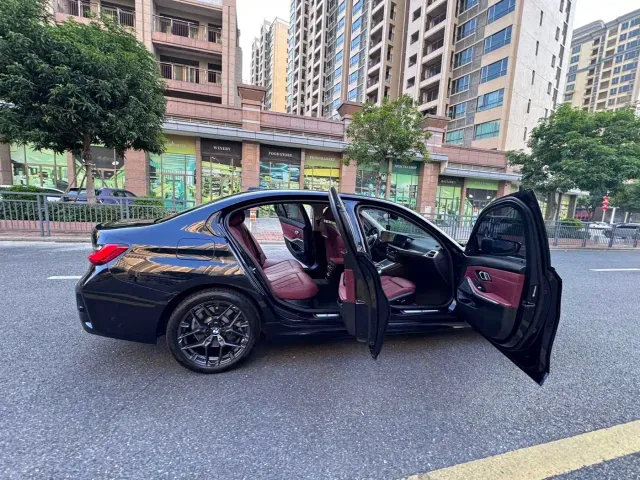 BMW 3 Series — Фото автомобиля 23