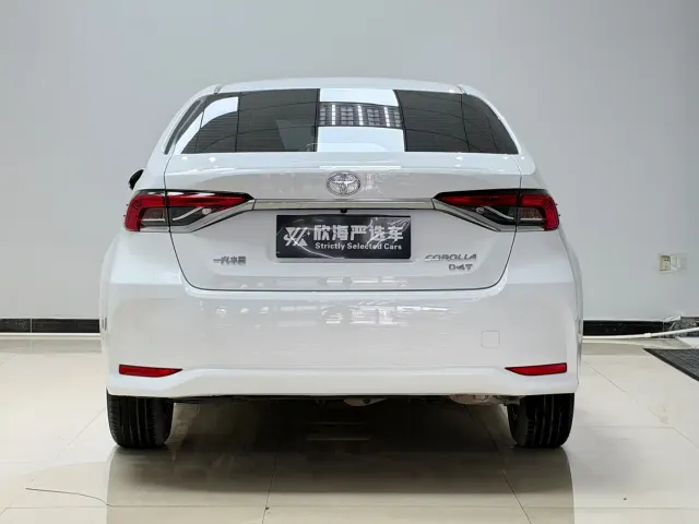 Toyota Corolla — Фото автомобиля 5