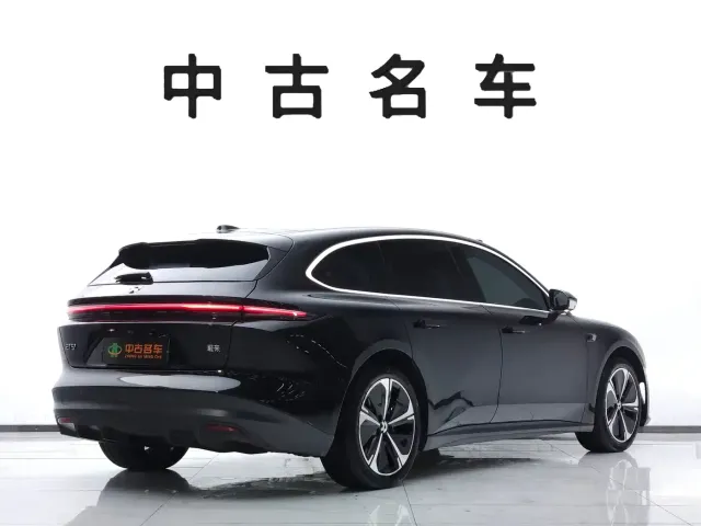 Nio ET5 Touring — Фото автомобиля 4
