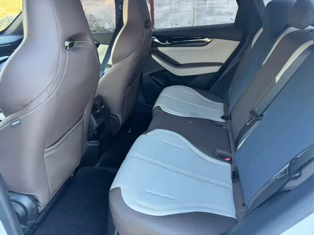 BYD Qin PLUS — Фото автомобиля 13