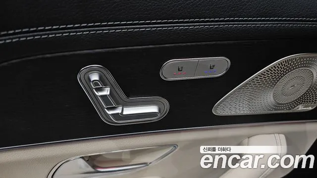 Mercedes-Benz GLS-Class — Фото автомобиля 28