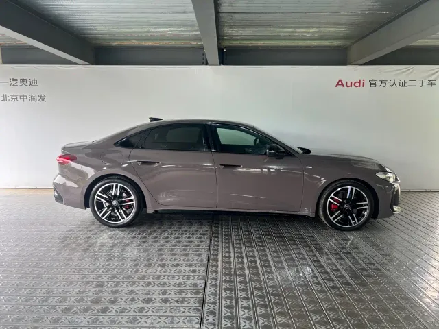 Audi A5L — Фото автомобиля 3