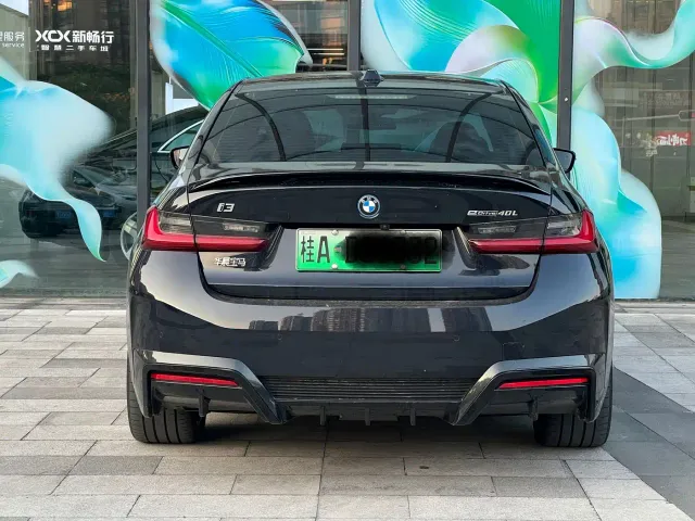 BMW i3 — Фото автомобиля 4
