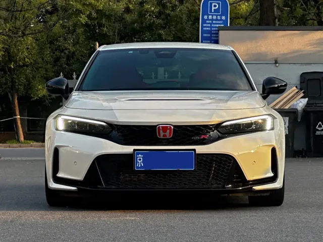Honda Civic — Фото автомобиля 2