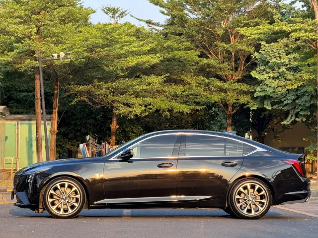 Cadillac CT5 — Фото автомобиля 4