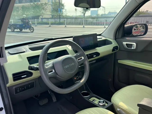 Geely Panda — Фото автомобиля 6