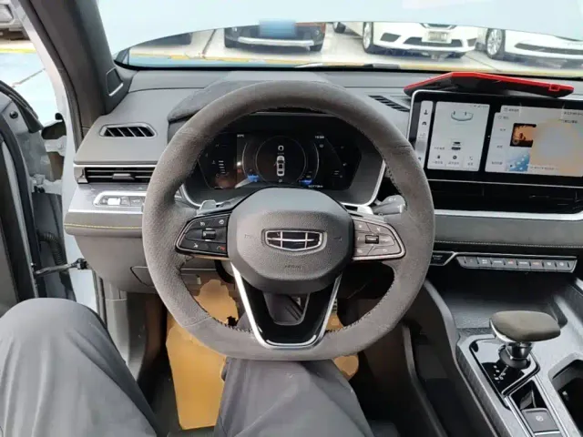 Geely Xingrui — Фото автомобиля 10