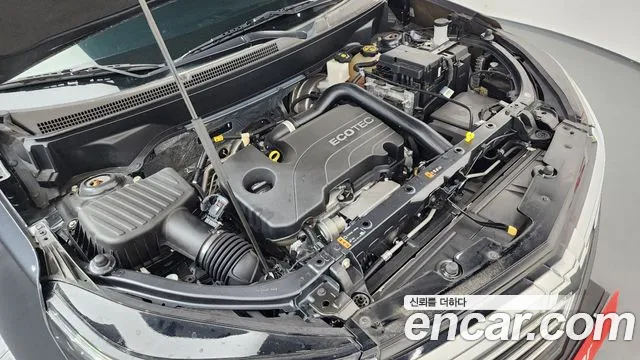 ChevroletGMDaewoo Equinox Новый Next Equinox 2WD Premier — Фото автомобиля 4
