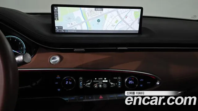Genesis GV70 — Фото автомобиля 12