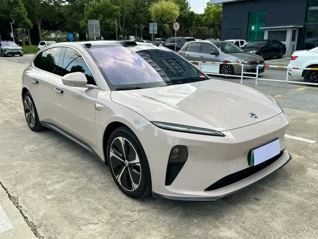 Nio ET5 Touring — Фото автомобиля 7