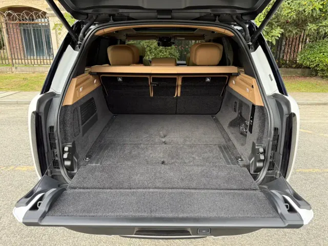 Land Rover Range Rover — Фото автомобиля 25