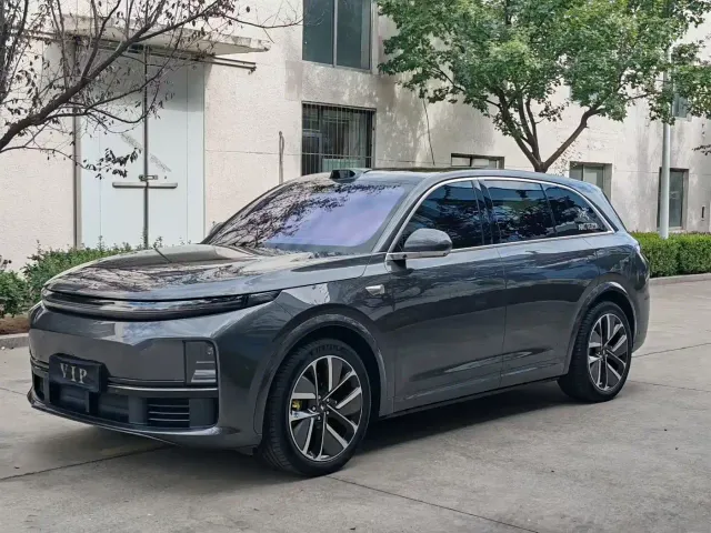 Фотография автомобиля — Li Auto L7