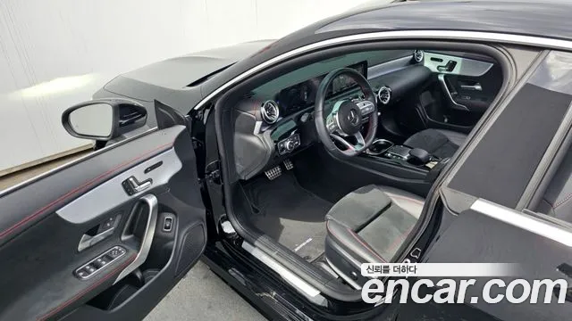 Mercedes-Benz CLA-Class — Фото автомобиля 10