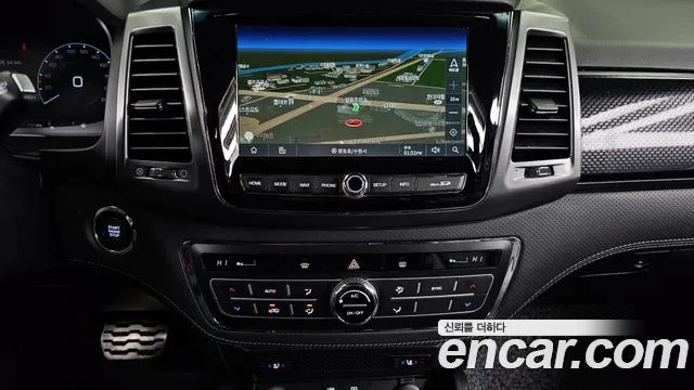 KG_Mobility_Ssangyong Rexton Новый Rexton Sport Дизель 2.2 4WD — Фото автомобиля 14