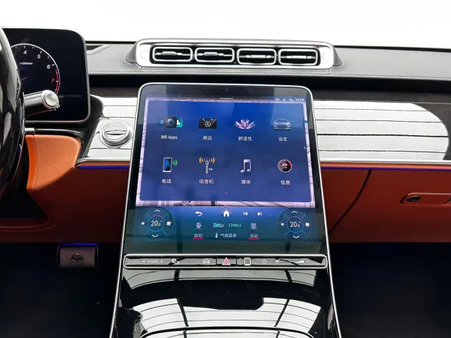 Mercedes-Benz Maybach S-Class — Фото автомобиля 17