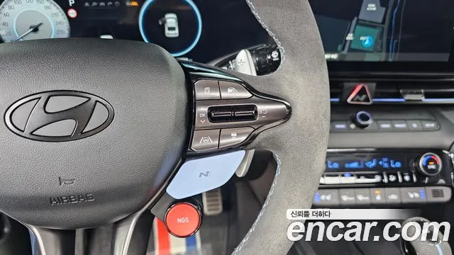 Hyundai AVANTE — Фото автомобиля 13