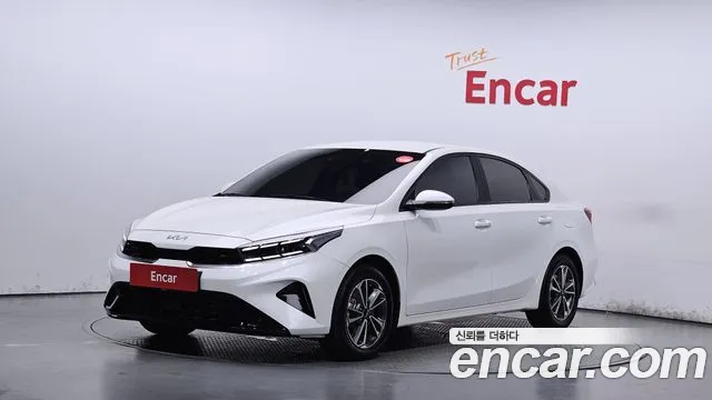 Фотография автомобиля — Kia K3 Generation 2