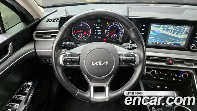 Kia K5 K5 3 поколение 2.0 LPI(Для проката) — Фото автомобиля 12