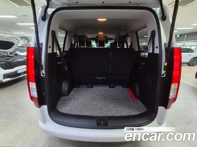 Hyundai Staria — Фото автомобиля 18