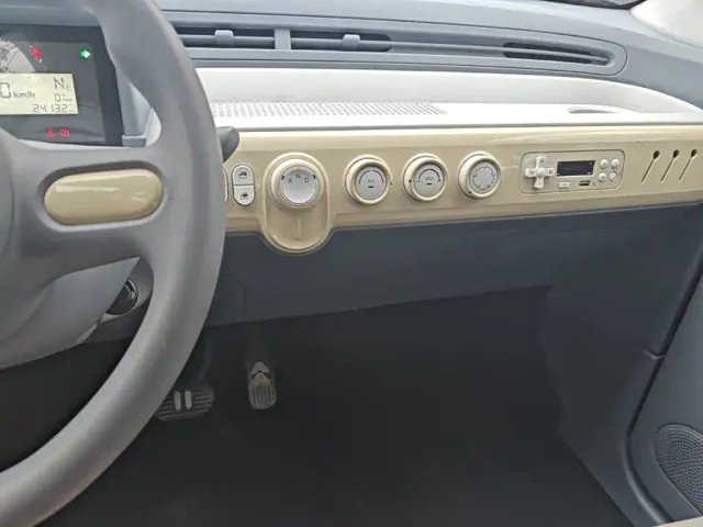 Bestune Pony — Фото автомобиля 12