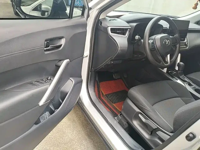 Toyota Frontlander — Фото автомобиля 15