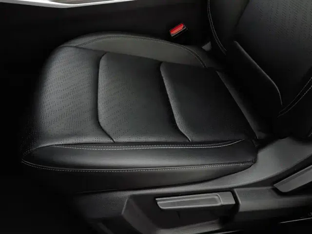 Geely Emgrand — Фото автомобиля 20