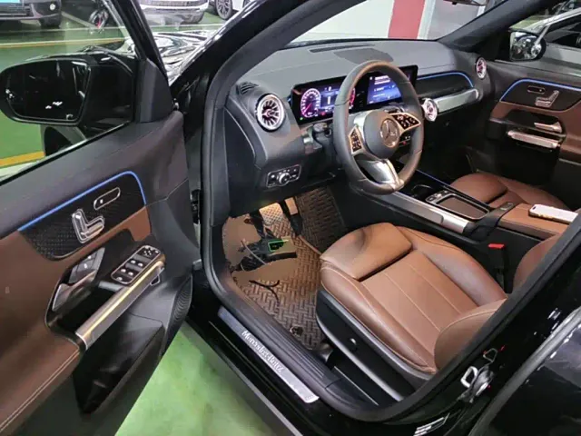 Mercedes-Benz GLB-Class — Фото автомобиля 15