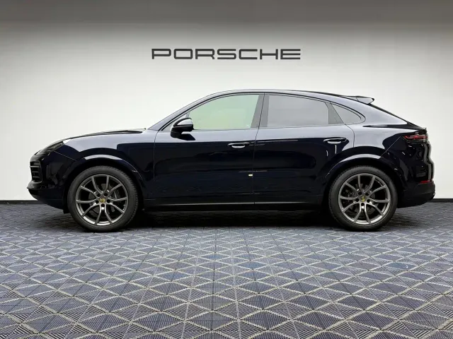 Porsche Cayenne — Фото автомобиля 8