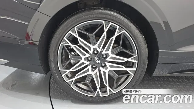 Hyundai Grandeur Grandeur (GN7) 2.5 Бензин 2WD — Фото автомобиля 5
