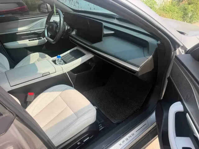 Xpeng P7 — Фото автомобиля 2