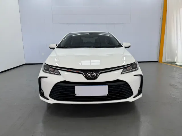 Toyota Corolla — Фото автомобиля 2