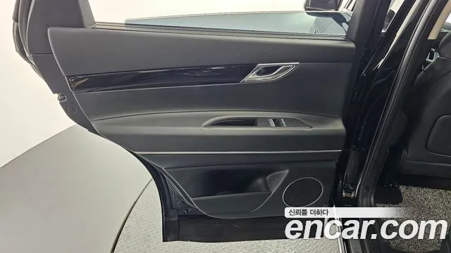 Genesis GV80 3.5T Бензин AWD — Фото автомобиля 24